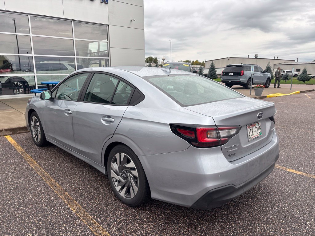 Used 2024 Subaru Legacy Limited AWD/4WD image 2