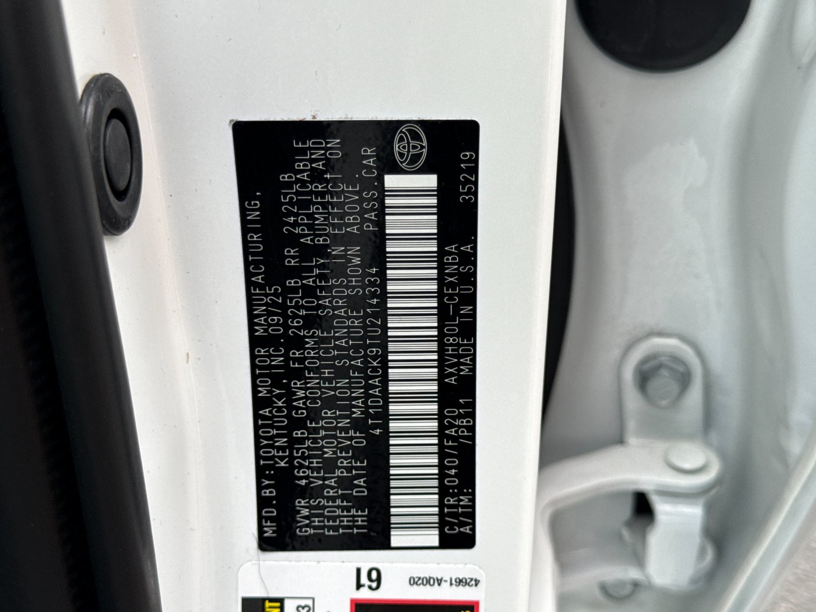 Used 2026 Toyota Camry LE FWD image 30