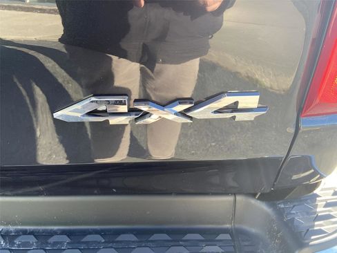 Used 2021 RAM 1500 Big Horn image 14