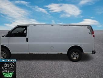Used 2010 Chevrolet Express 2500 Extended RWD image 8