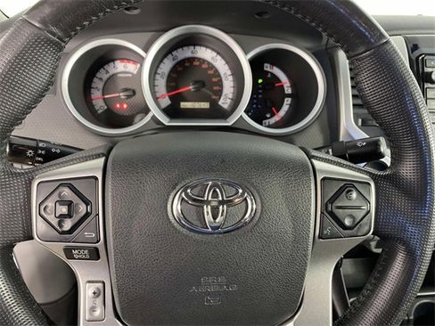 Used 2015 Toyota Tacoma 4x4 Double Cab w/ TRD Sport Package image 14
