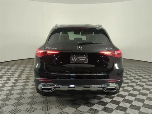 Certified 2026 Mercedes-Benz GLC 300 4MATIC image 4