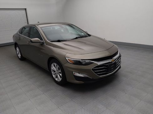 Used 2020 Chevrolet Malibu LT FWD image 13