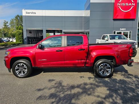 Used 2021 Chevrolet Colorado Z71 w/ Safety Package image 8