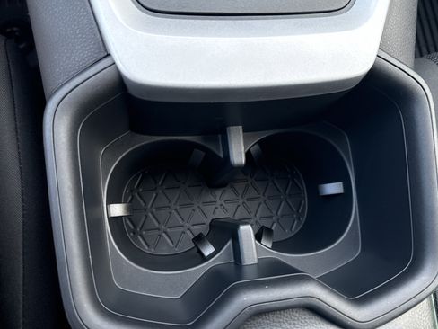 New 2025 Toyota RAV4 LE image 27