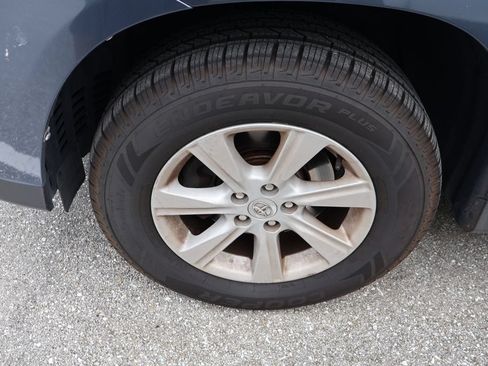 Used 2013 Toyota Highlander SE AWD/4WD image 4