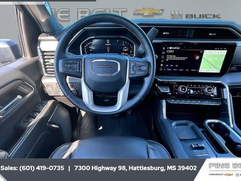 Used 2024 GMC Sierra 2500 Denali w/ Denali Reserve Package AWD/4WD image 6
