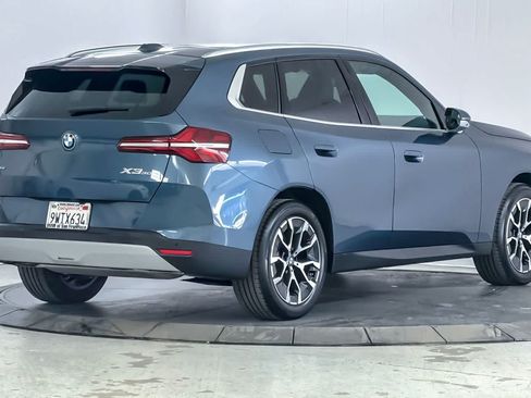 Used 2026 BMW X3 xDrive30i w/ Premium Package AWD/4WD image 2