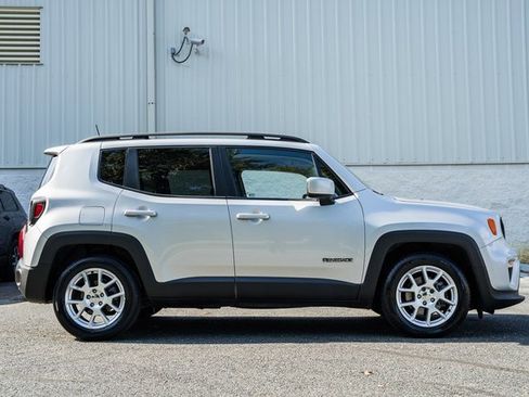 Used 2020 Jeep Renegade Latitude w/ UConnect 8.4 Nav Group image 7