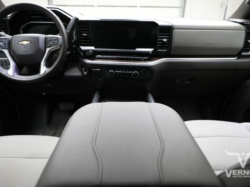 Used 2025 Chevrolet Silverado 2500 LT w/ All Star Edition AWD/4WD image 13