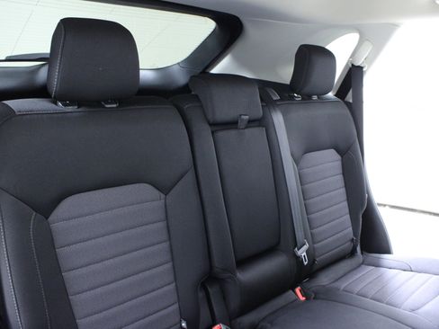 Used 2019 Ford Edge SE image 14