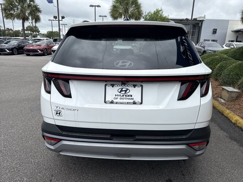 New 2026 Hyundai Tucson Limited FWD image 3