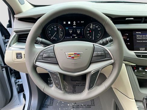 New 2026 Cadillac XT5 Premium Luxury w/ Driver Assist Package image 10