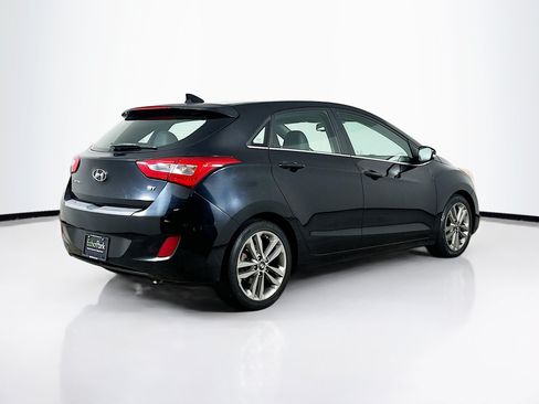 Used 2016 Hyundai Elantra GT w/ Option Group 03 FWD image 9