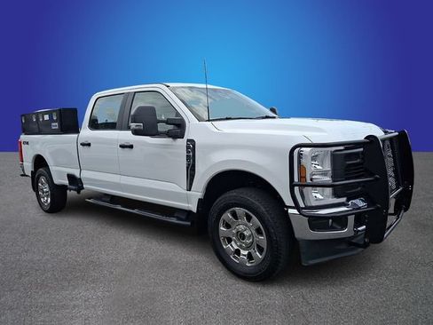 Used 2024 Ford F250 XL w/ XL Chrome Package AWD/4WD image 3