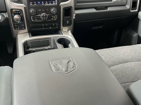 Used 2018 RAM 1500 Big Horn image 15