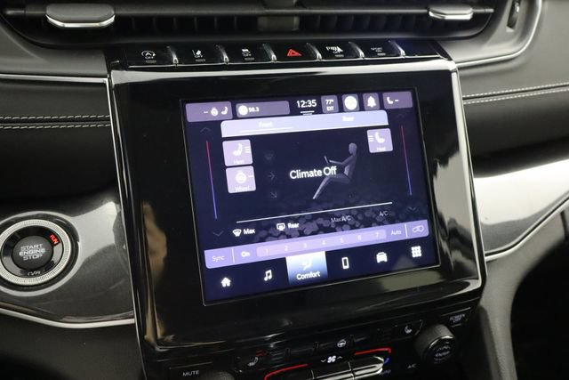 Used 2022 Jeep Grand Cherokee L Laredo w/ Luxury Tech Group I AWD/4WD image 30