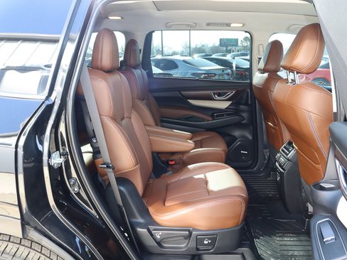 Used 2022 Subaru Ascent Touring image 30