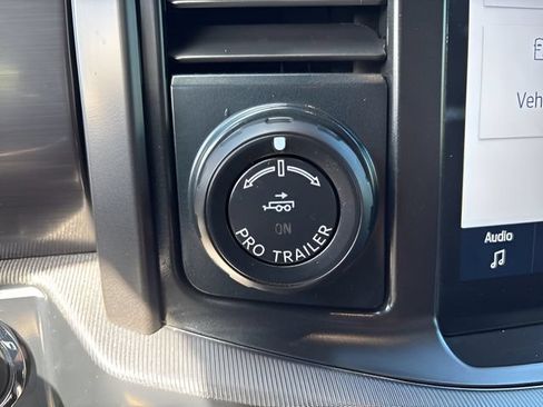 Used 2025 Ford F150 Lariat AWD/4WD image 26