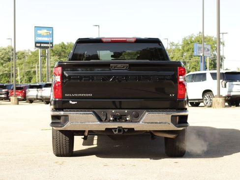 Used 2024 Chevrolet Silverado 1500 LT AWD/4WD image 6