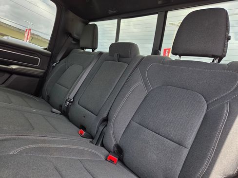 Used 2021 RAM 1500 Big Horn AWD/4WD image 24