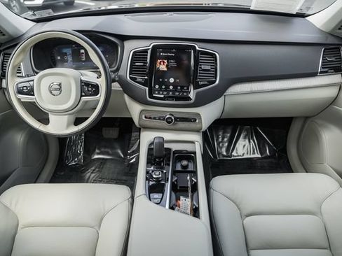 Certified 2024 Volvo XC90 B6 Plus w/ Protection Package Premier AWD/4WD image 21