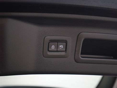 Certified 2024 MAZDA CX-90 Plug-In Hybrid w/ Preferred AWD/4WD image 12