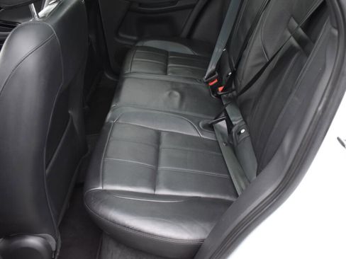 Used 2020 Land Rover Range Rover Evoque SE image 27