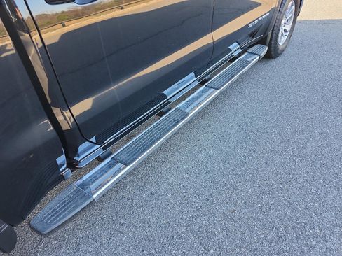 New 2026 GMC Sierra 1500 SLE image 28