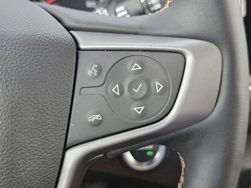 Used 2024 GMC Terrain AT4 image 21