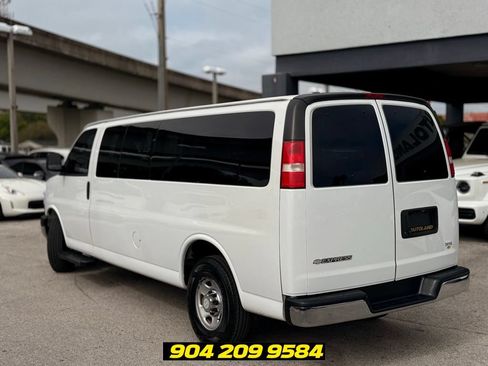 Used 2019 Chevrolet Express 3500 LT w/ LT Preferred Equipment Group RWD image 7