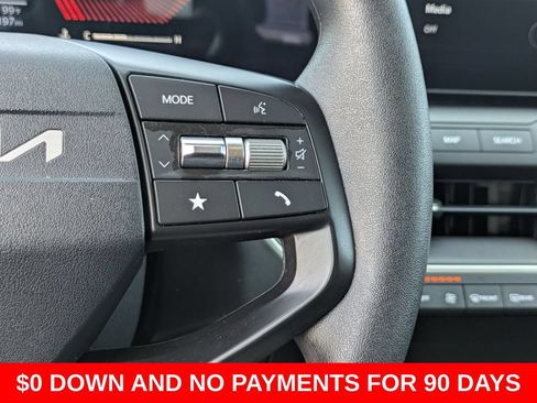 Used 2025 Kia K4 FWD image 20