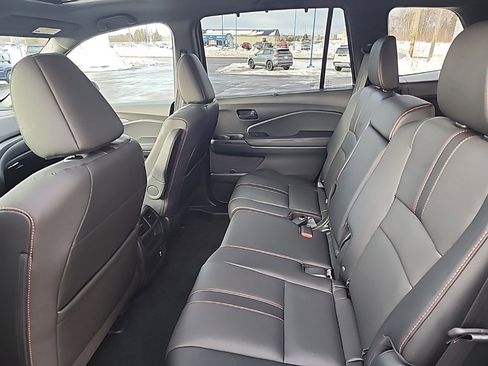 Used 2023 Honda Passport TrailSport image 15