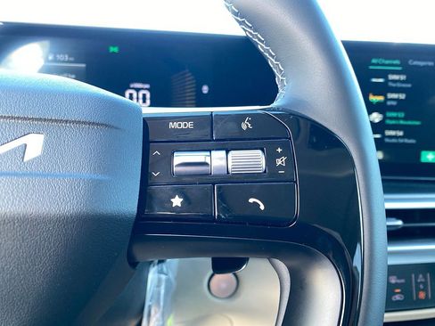 New 2026 Kia Sorento EX w/ EX Premium Package FWD image 15