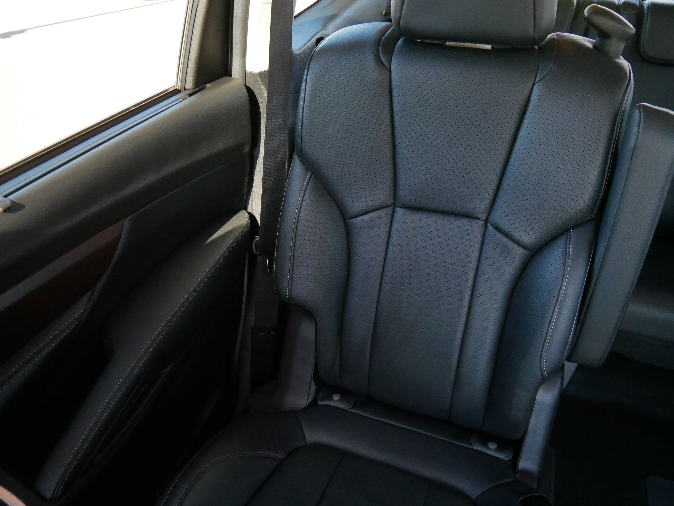 Used 2024 Subaru Ascent Touring AWD/4WD image 12