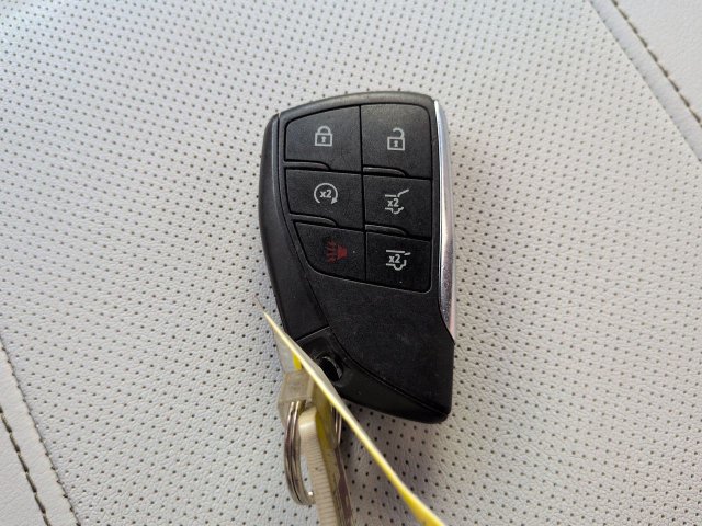 Used 2025 Chevrolet Suburban Premier AWD/4WD image 27