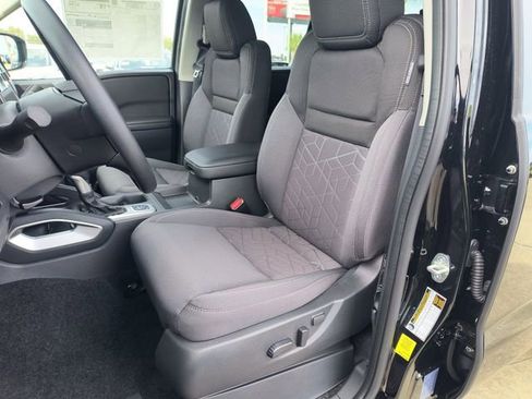 New 2026 Nissan Frontier SV w/ Tow Package image 6