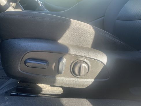 Used 2024 Chevrolet Malibu LT image 19