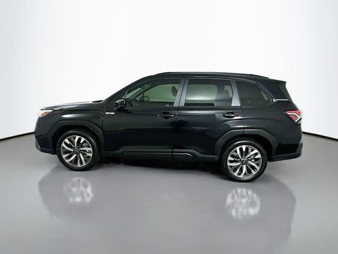 Used 2025 Subaru Forester Touring AWD/4WD image 8