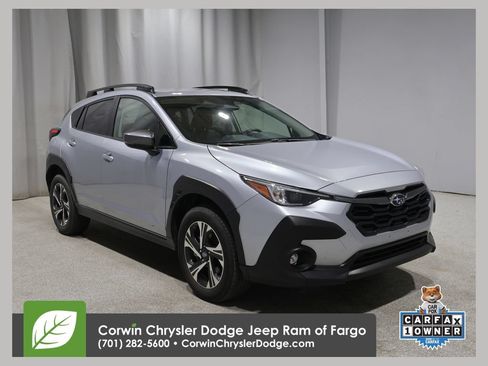 Used 2025 Subaru Crosstrek 2.5i Premium AWD/4WD image 1