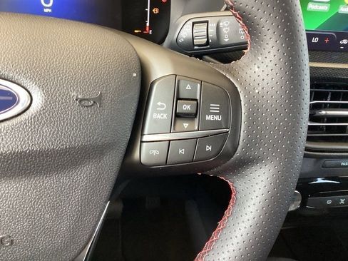 New 2025 Ford Escape ST-Line w/ Equipment Group 301A image 45