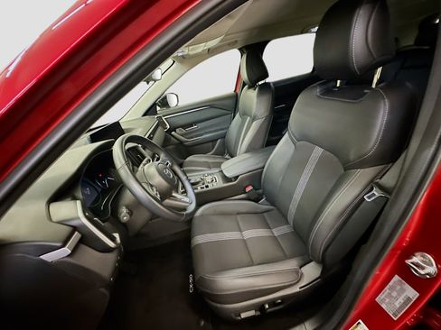 Used 2026 MAZDA CX-50 AWD 2.5 S w/ Preferred Pkg image 13