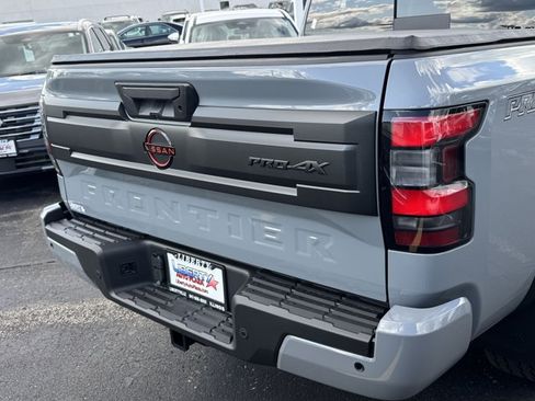 New 2026 Nissan Frontier PRO-4X w/ Tow Package AWD/4WD image 9