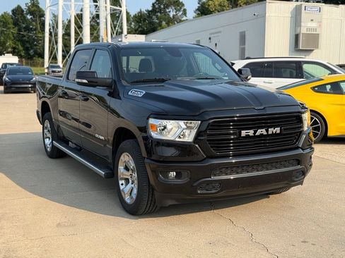 Used 2020 RAM 1500 Big Horn AWD/4WD image 4