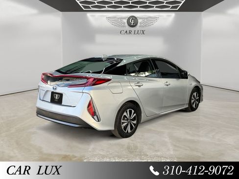 Used 2017 Toyota Prius Prime Plus w/ Carpet Mat Package image 5