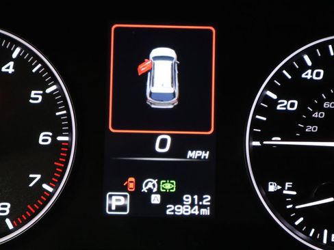 Used 2025 Subaru Outback Limited image 38