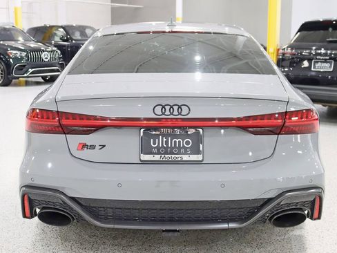 Used 2024 Audi RS 7 Performance AWD/4WD image 18