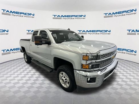 Used 2019 Chevrolet Silverado 2500 LT w/ LT Convenience Package AWD/4WD image 7