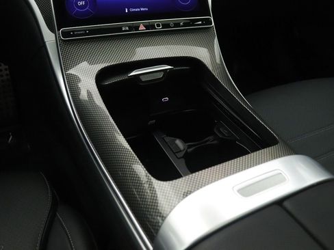 Certified 2023 Mercedes-Benz C 300 Sedan image 18