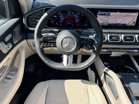 New 2026 Mercedes-Benz GLS 450 4MATIC image 26